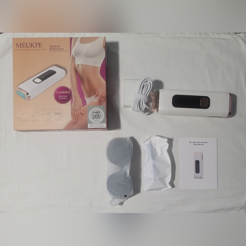 IPL hair removal device
